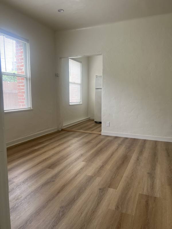 Apartment for rent at 1117 S Norton Ave, Los Angeles, CA 90019