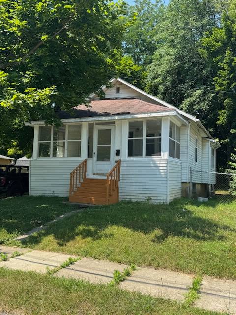 1306 Ada St, Lansing, MI 48910