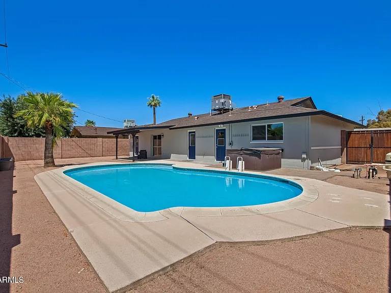 House for rent at 4215 W Townley Ave, Phoenix, AZ 85051