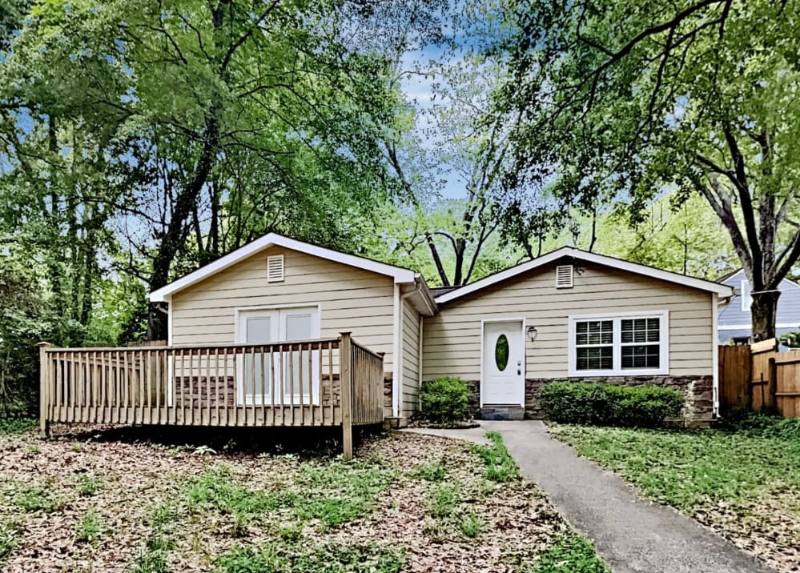 House for rent at 1073 Emerson Ave SE, Atlanta, GA 30316