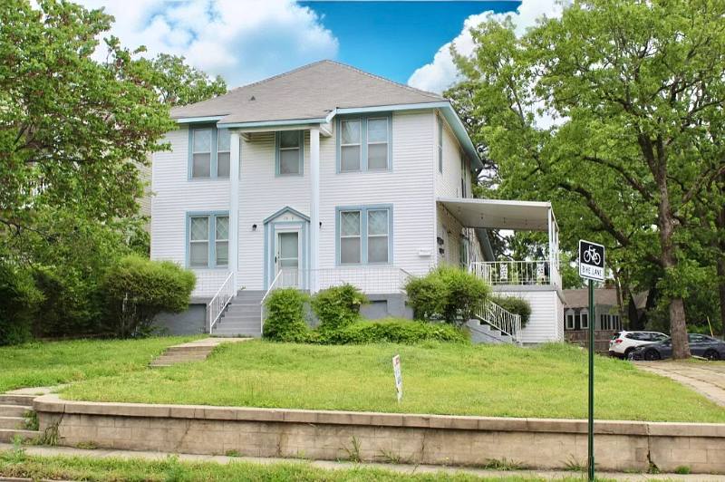 Apartment for rent at 1020 Kavanaugh Blvd #C, Little Rock, AR 72205