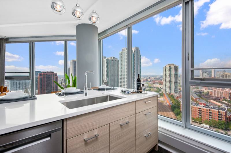 Apartment for rent at 280 N Canal St, Chicago, IL 60606