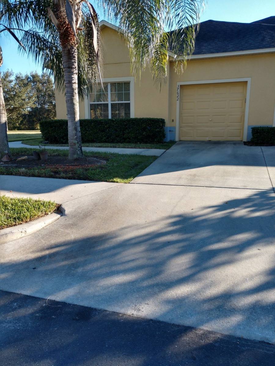 Townhouse for rent at 37622 Georgina Terrace, Zephyrhills, FL 33542