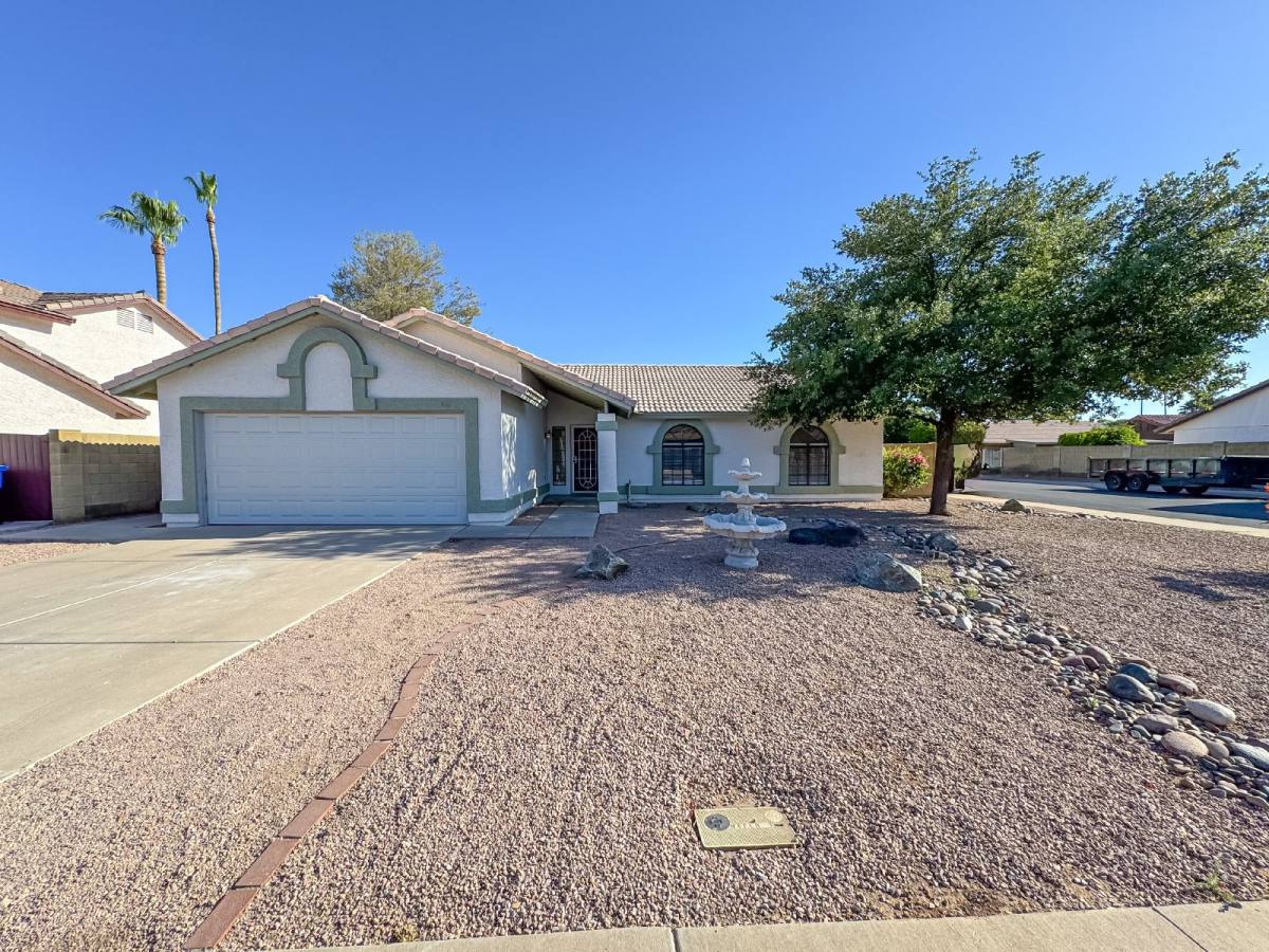 House for rent at 449 E Meadows Lane, Gilbert, AZ 85234
