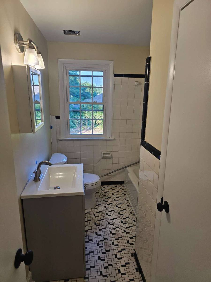 House for rent at 8000 Atlee Rd, Mechanicsville, VA 23111