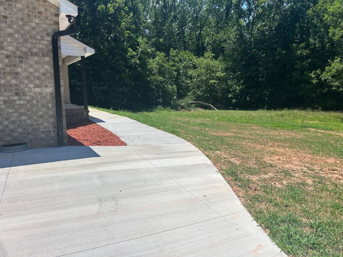 Townhouse for rent at 733 3rd St, Lincolnton, NC 28092