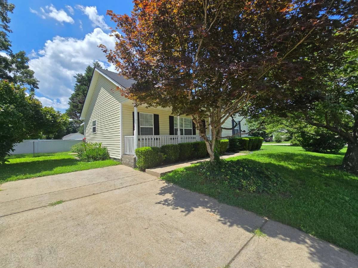 House for rent at 460 Caney Lane, Clarksville, TN 37040