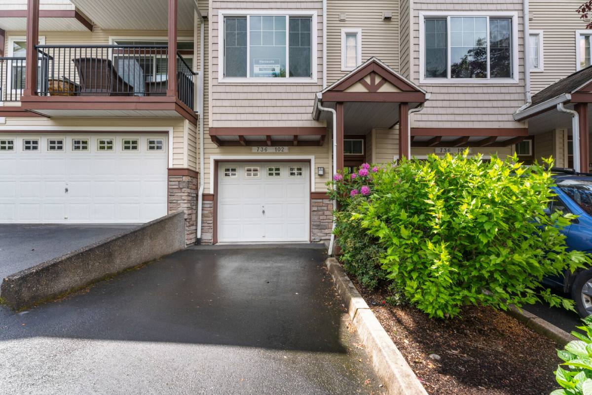 Townhouse for rent at 736 NW 118th Ave #102, Portland, OR 97229