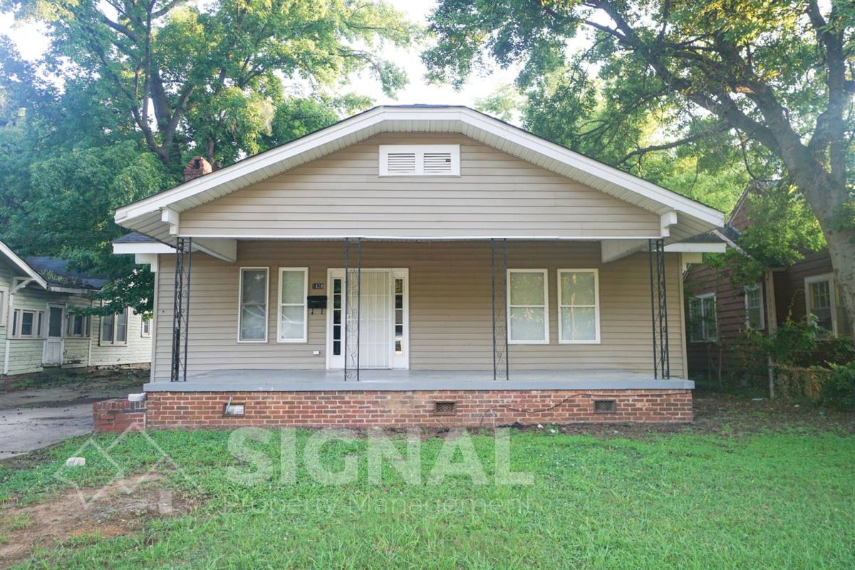 House for rent at 1828 St Charles Ave, Birmingham, AL 35211