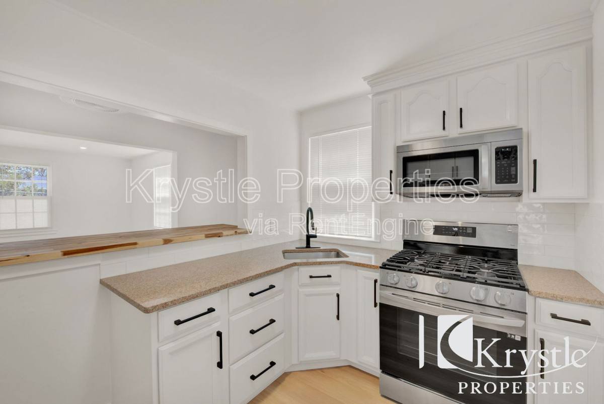 Condo for rent at 158 Calhoun St, Vallejo, CA 94590