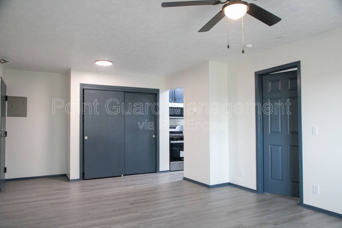 Apartment for rent at 7116 Jones Circle #11, Omaha, NE 68106