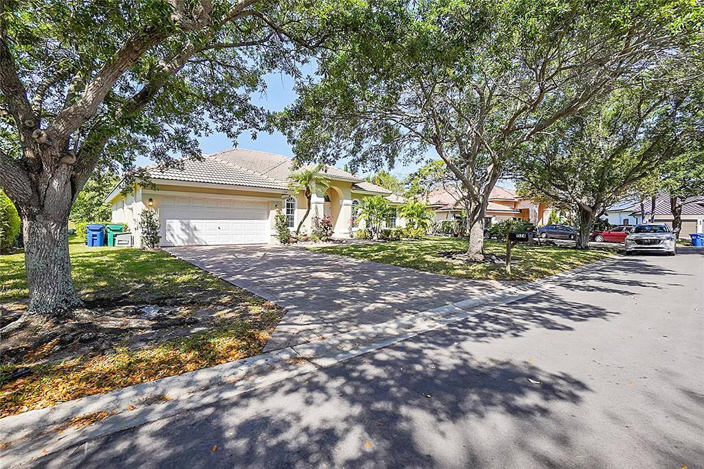 House for rent at 1574 NW 103rd Terrace, Coral Springs, FL 33071