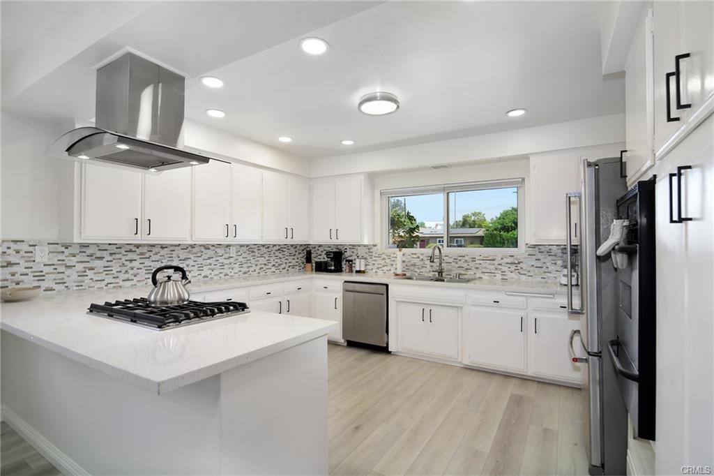 House for rent at 17344 Hartland St, Van Nuys, CA 91406