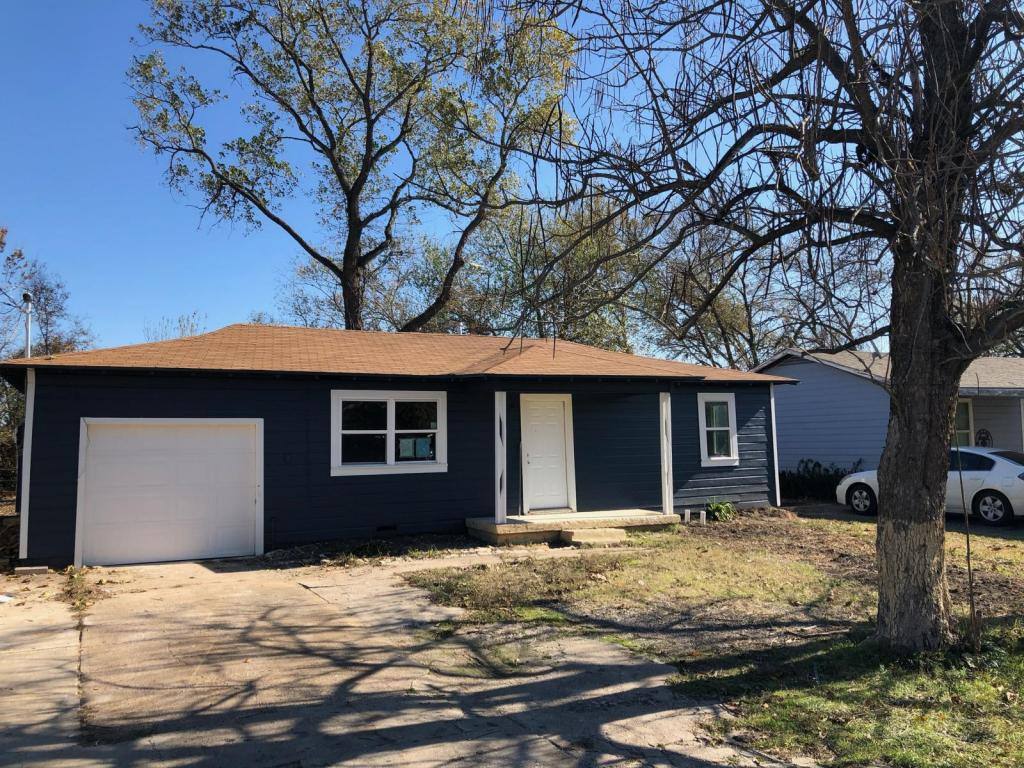 House for rent at 1314 Dewberry St, Wilmer, TX 75172