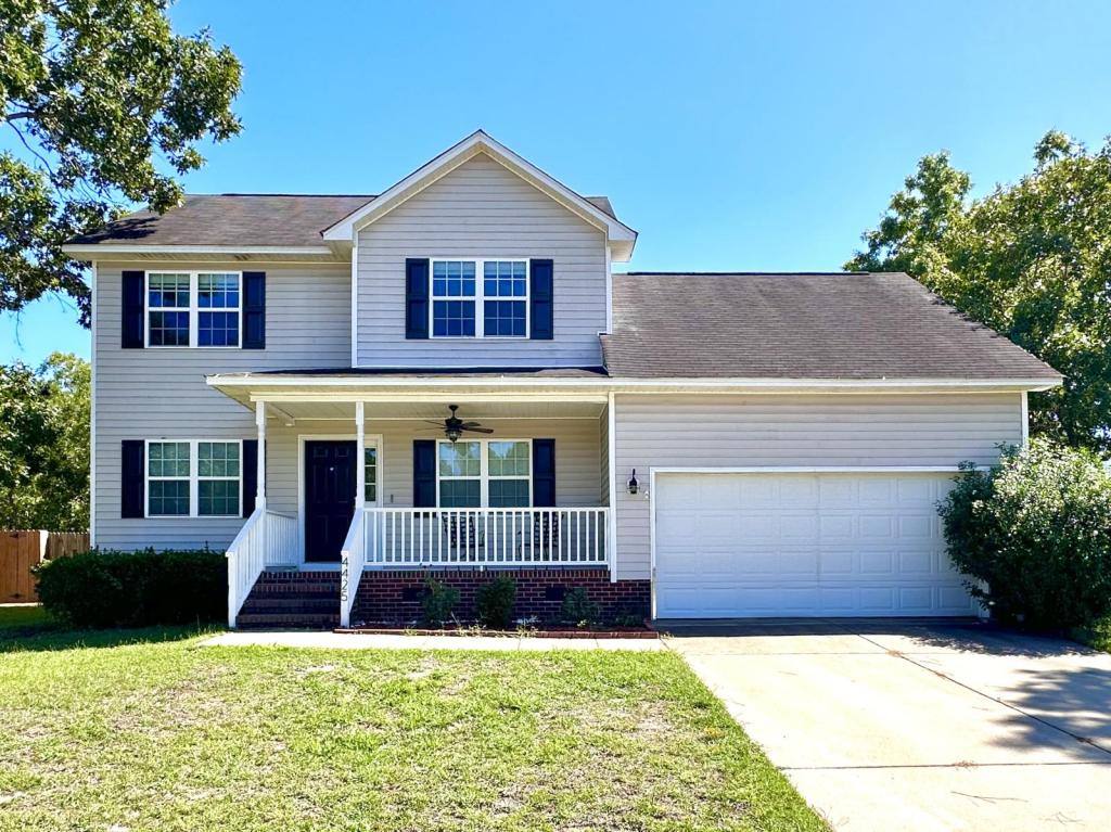 House for rent at 4425 Scenic Pines Dr, Hope Mills, NC 28348