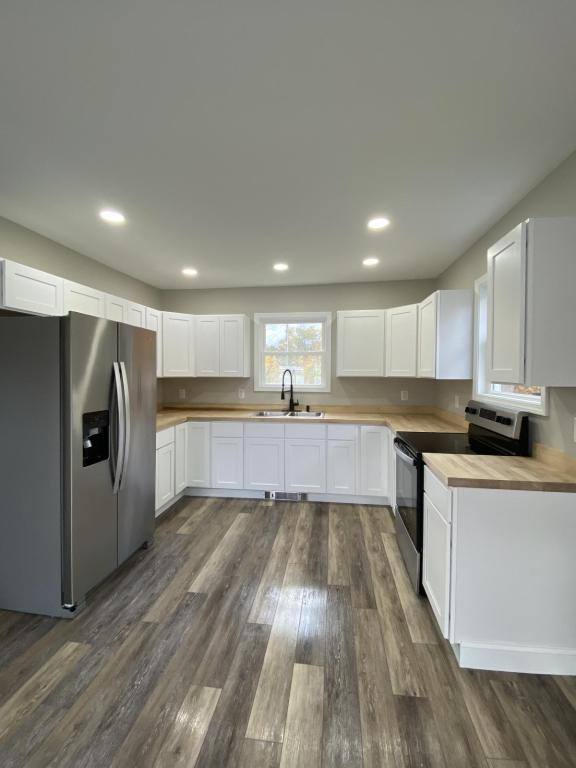 Apartment for rent at 37A High St, Sanford, ME 04073