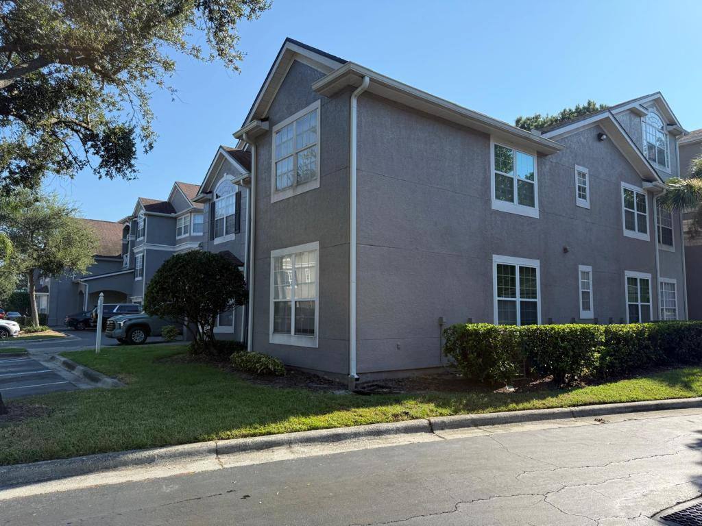 Apartment for rent at 3337 S Kirkman Rd #611, Orlando, FL 32811