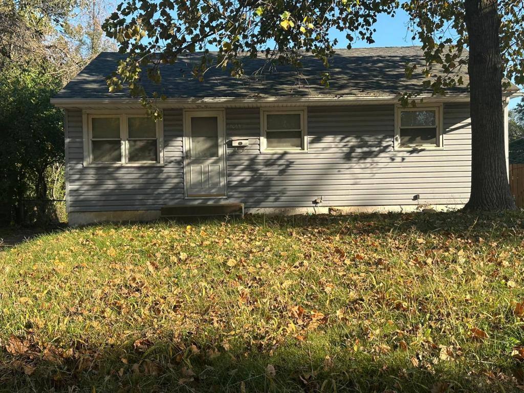 House for rent at 10634 Dunkeld Circle, Saint Louis, MO 63137