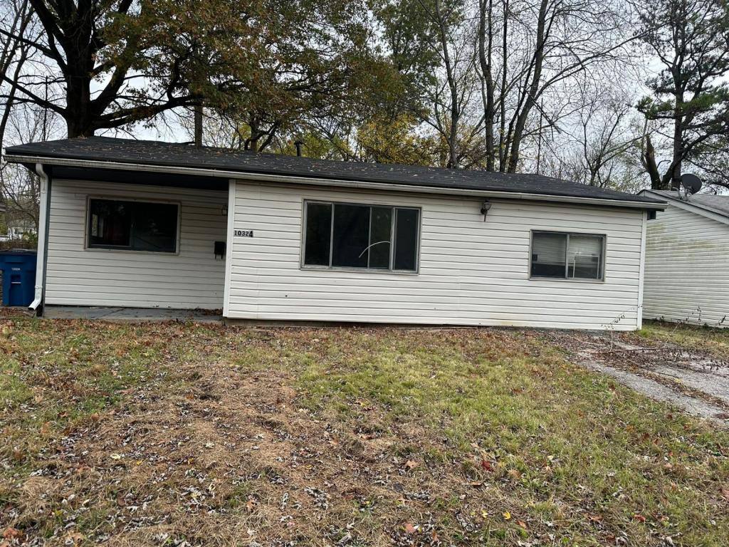 House for rent at 10324 Earl Dr, Saint Louis, MO 63136