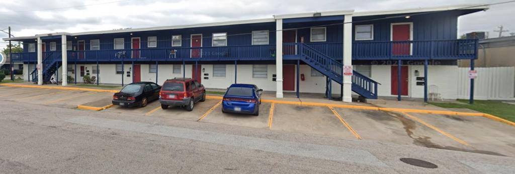 House for rent at 810 1st St #8, La Marque, TX 77568