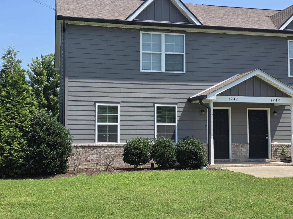 House for rent at 1247 Macedonia Dr, Murfreesboro, TN 37130