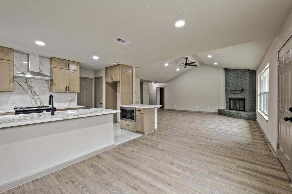 House for rent at 6523 Brookgate Dr, Spring, TX 77373