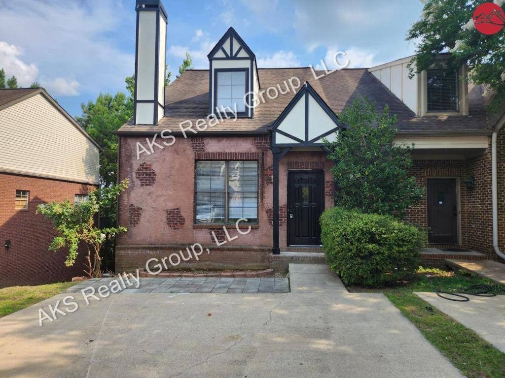 House for rent at 2269 Ridgemont Dr, Birmingham, AL 35244