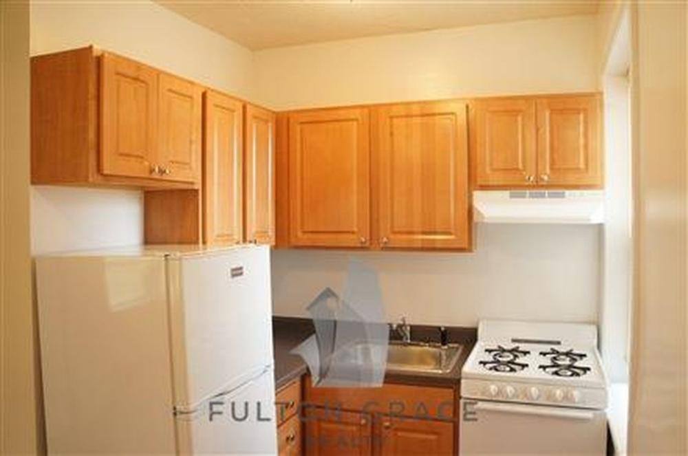 Apartment for rent at 1742 N Humboldt Blvd, Chicago, IL 60647