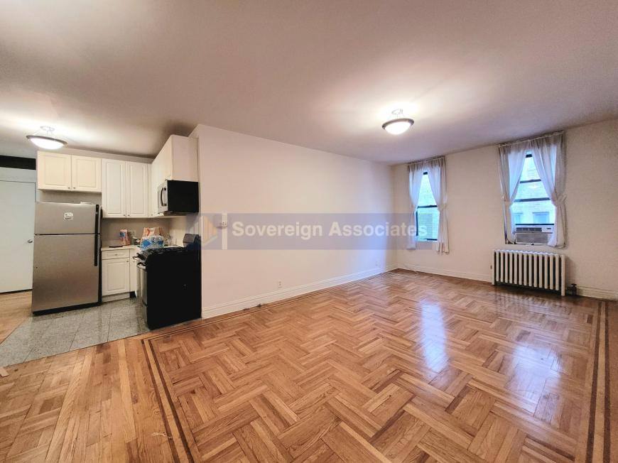 Apartment for rent at 660 Fort Washington Ave #6G, New York, NY 10040