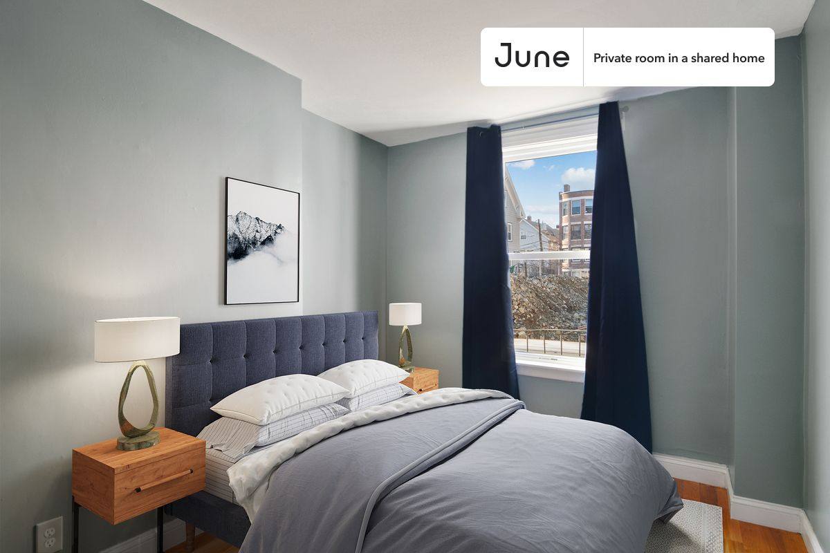 Apartment for rent at 11 Linden St, Allston, MA 02134