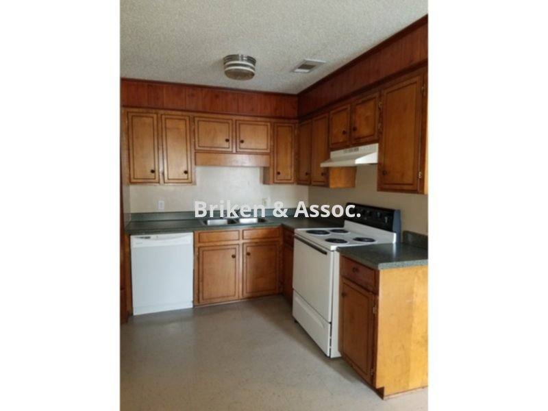 Apartment for rent at 1808 Monoghan Dr #4S, Lake Charles, LA 70605
