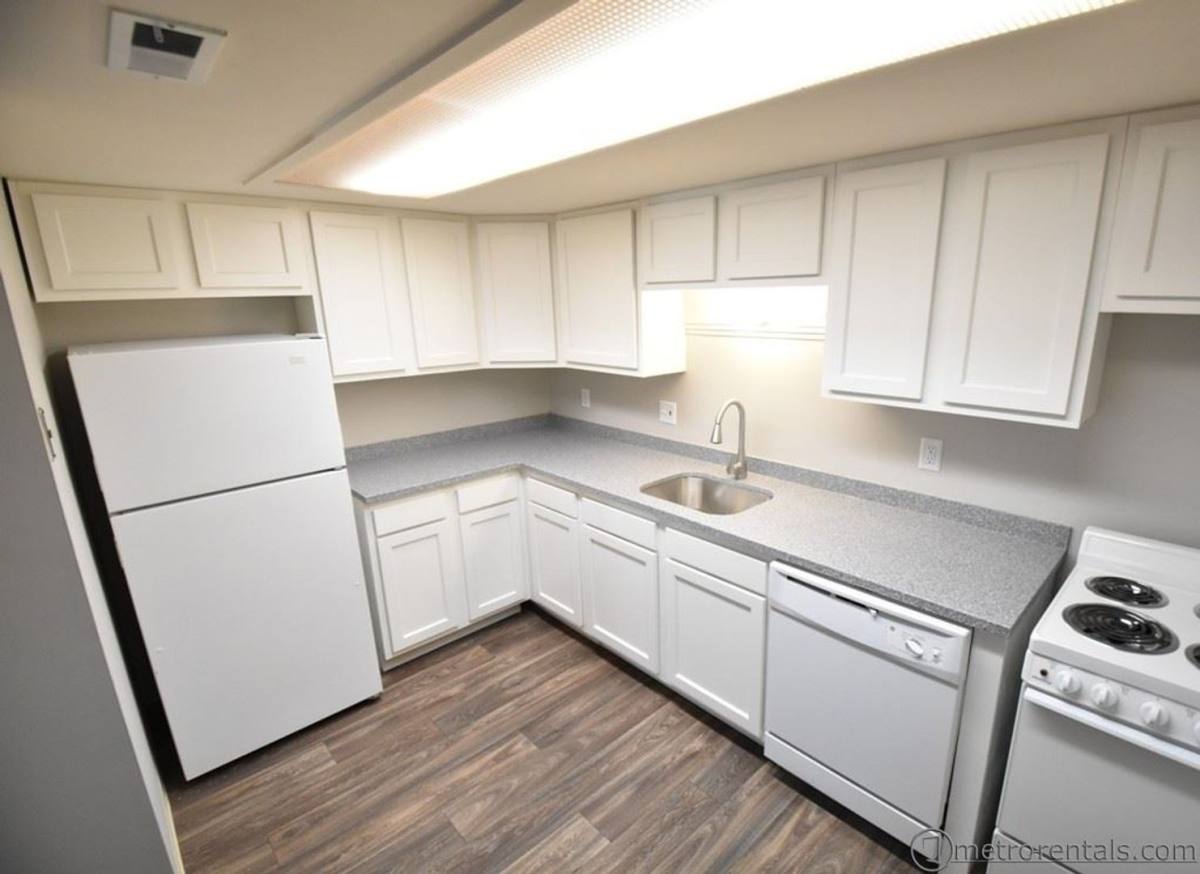 Apartment for rent at 1350 Highland St, Columbus, OH 43201