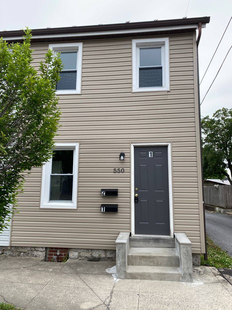 Apartment for rent at 550 S Main St, Chambersburg, PA 17201
