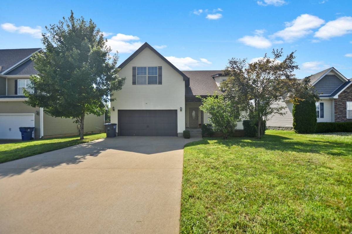 House for rent at 3736 Suiter Rd, Clarksville, TN 37040