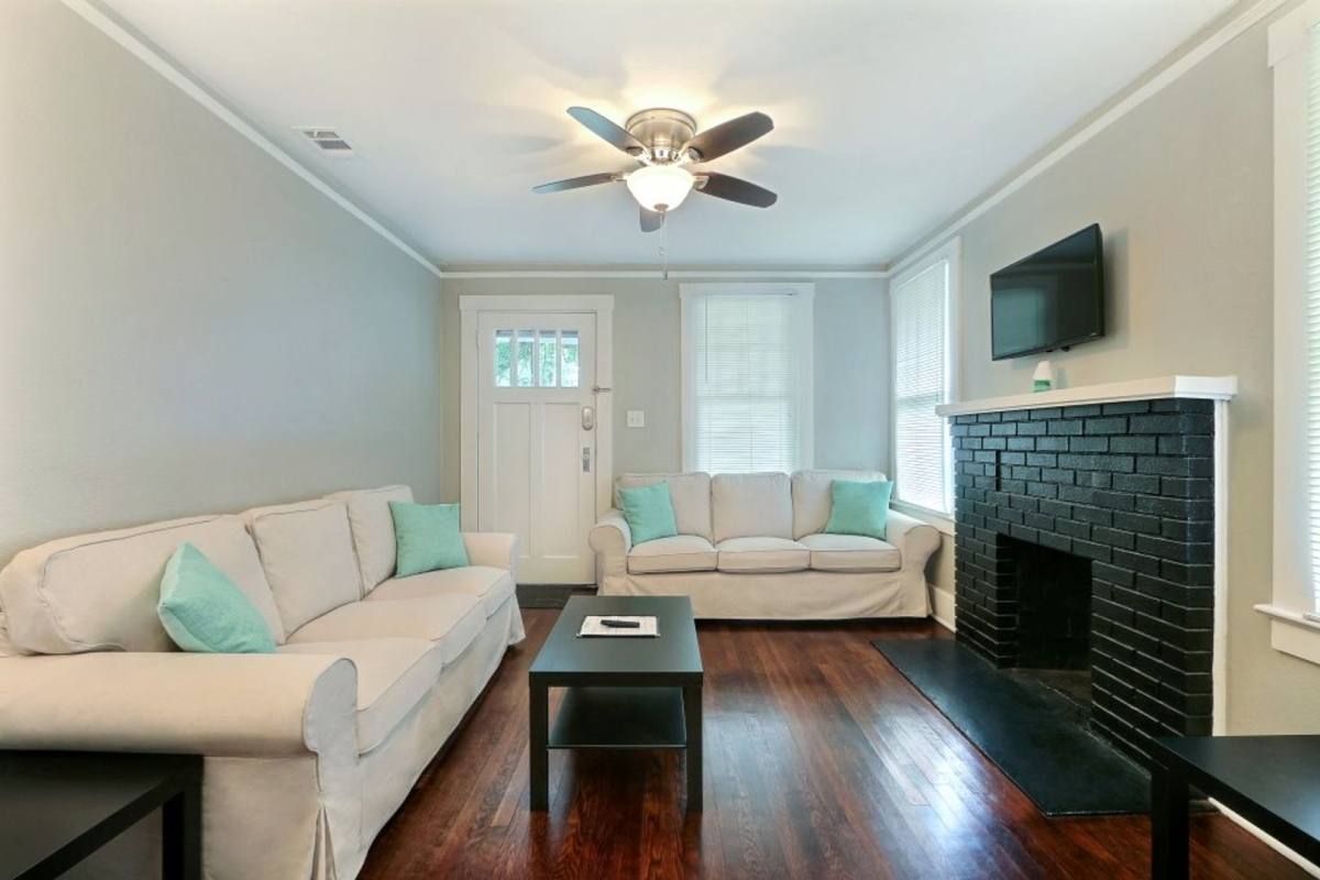 House for rent at 1212 Delesseps Ave, Savannah, GA 31404