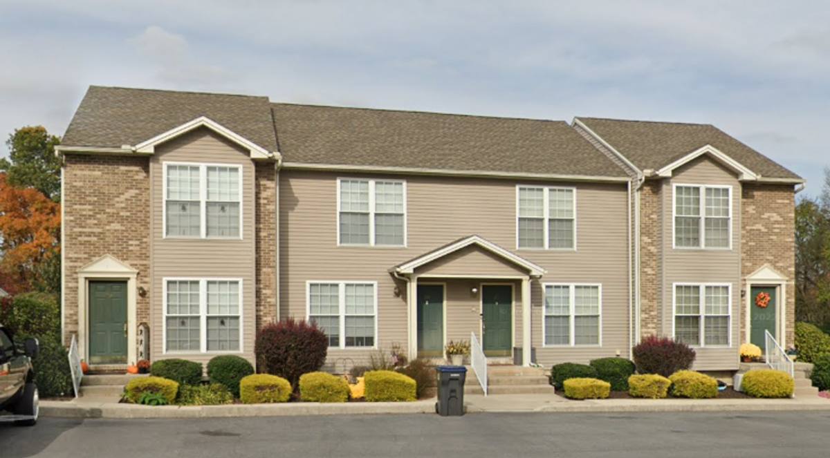 Apartment for rent at 26-29 Eastwick Lane, Carlisle, PA 17015