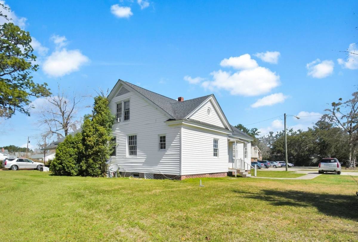 Apartment for rent at 116 Ivey St, Richmond Hill, GA 31324