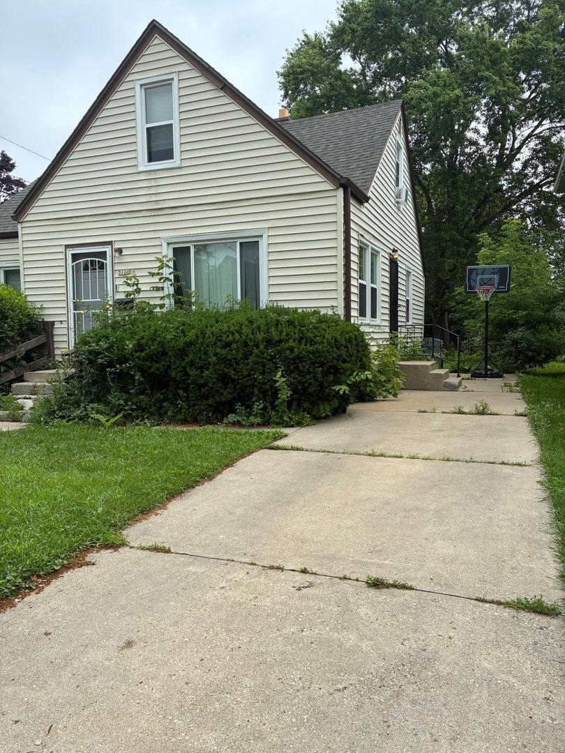 House for rent at 5122 N 47th St, Milwaukee, WI 53218