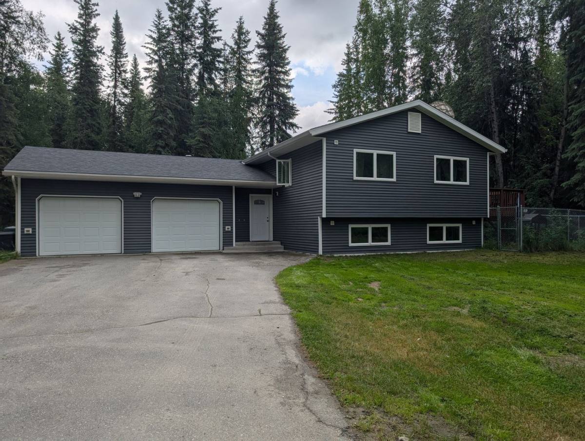 Townhouse for rent at 3039 Victoria Circle, North Pole, AK 99705