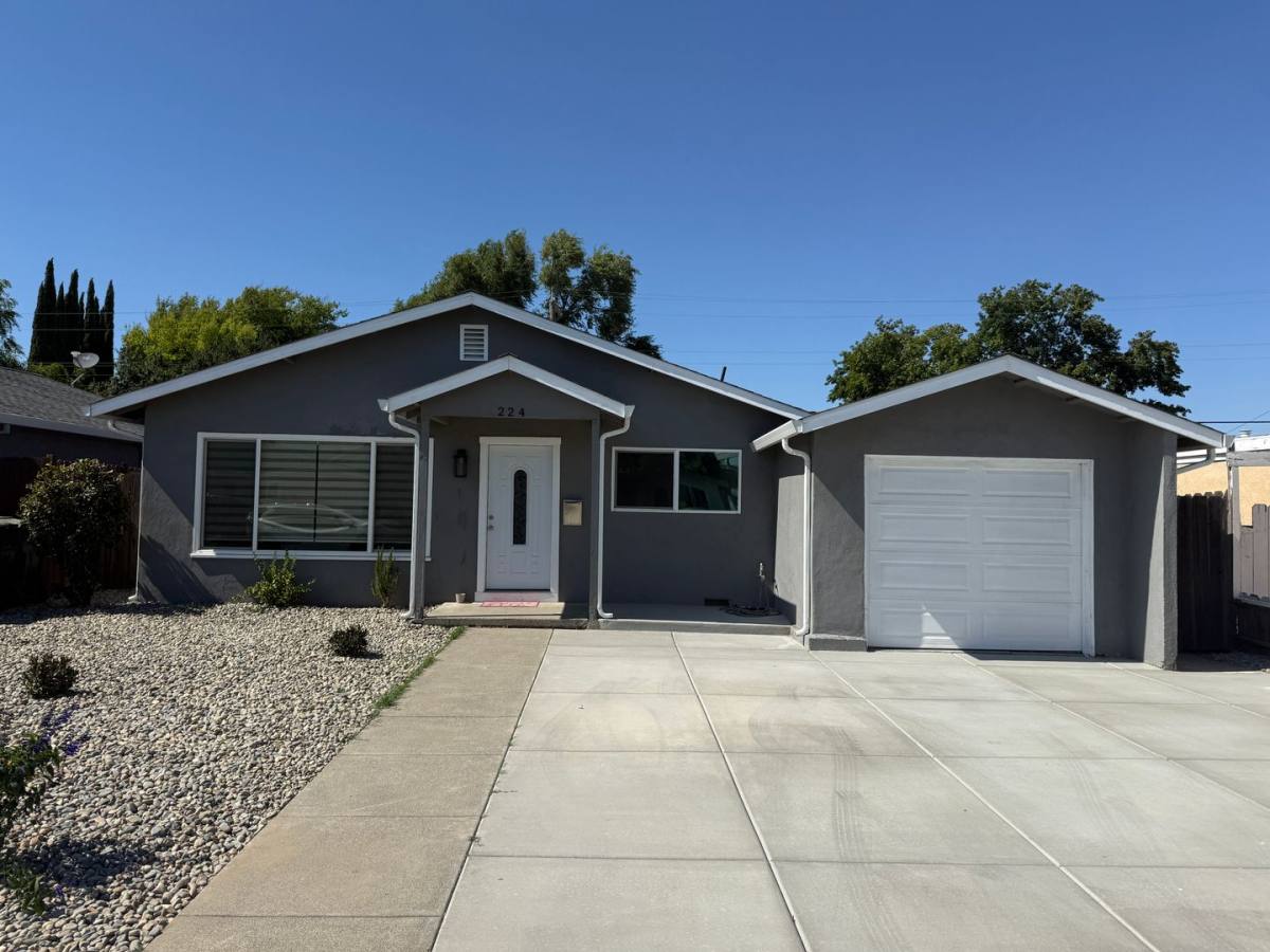 House for rent at 224 Utah St, Fairfield, CA 94533