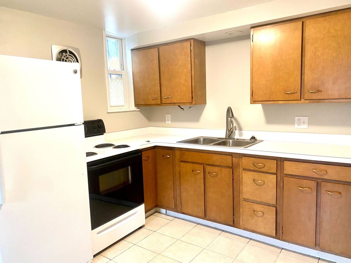 Apartment for rent at 4229 Webster Ave #4, Cincinnati, OH 45236