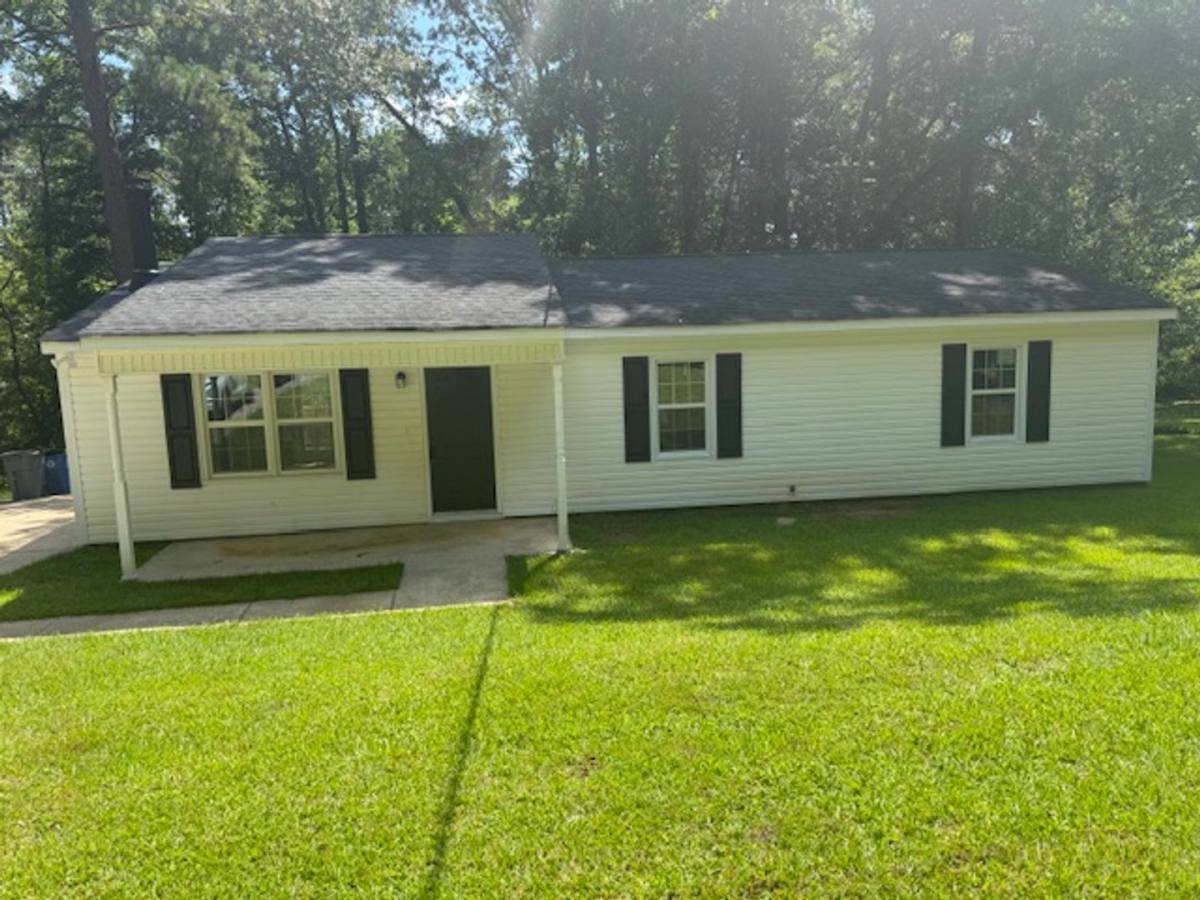 House for rent at 217 Clearview Court, Lagrange, GA 30240