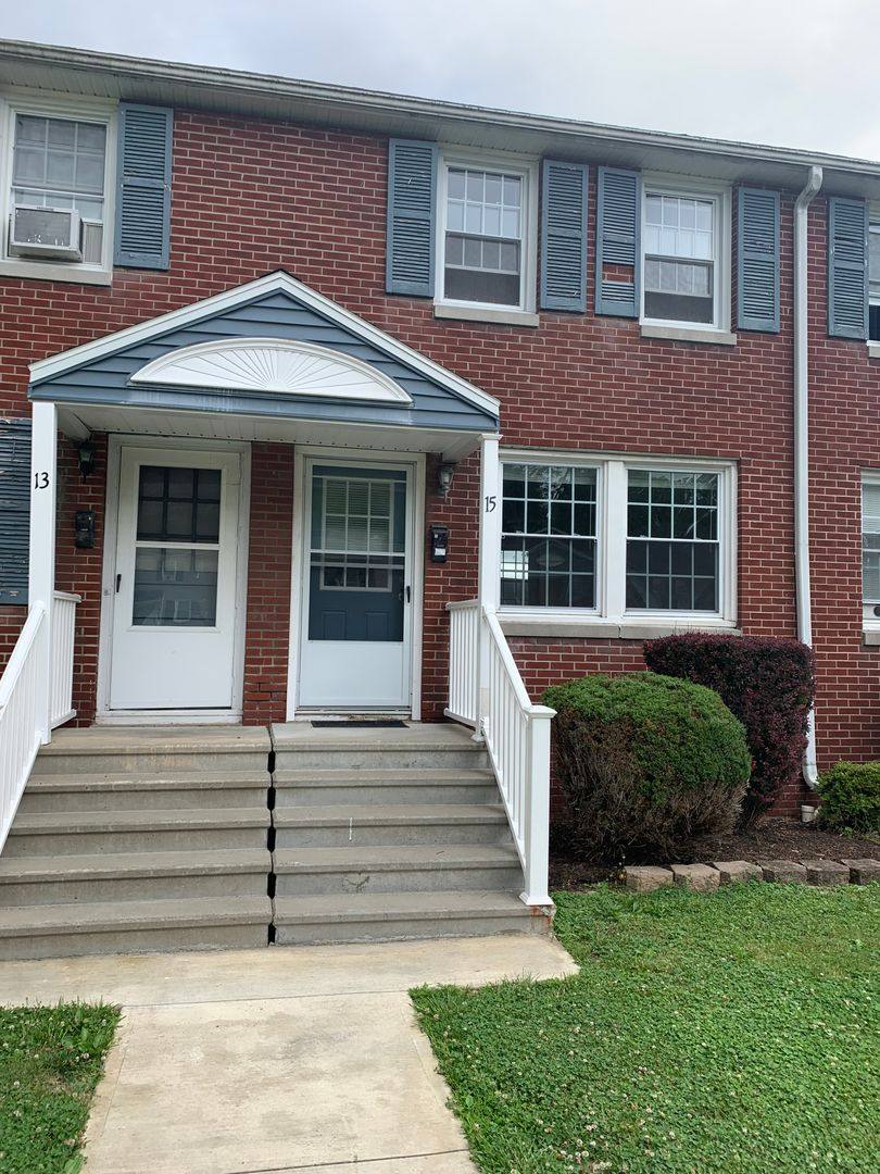 Apartment for rent at 2700 Watsonblvd, Endicott, NY 13760