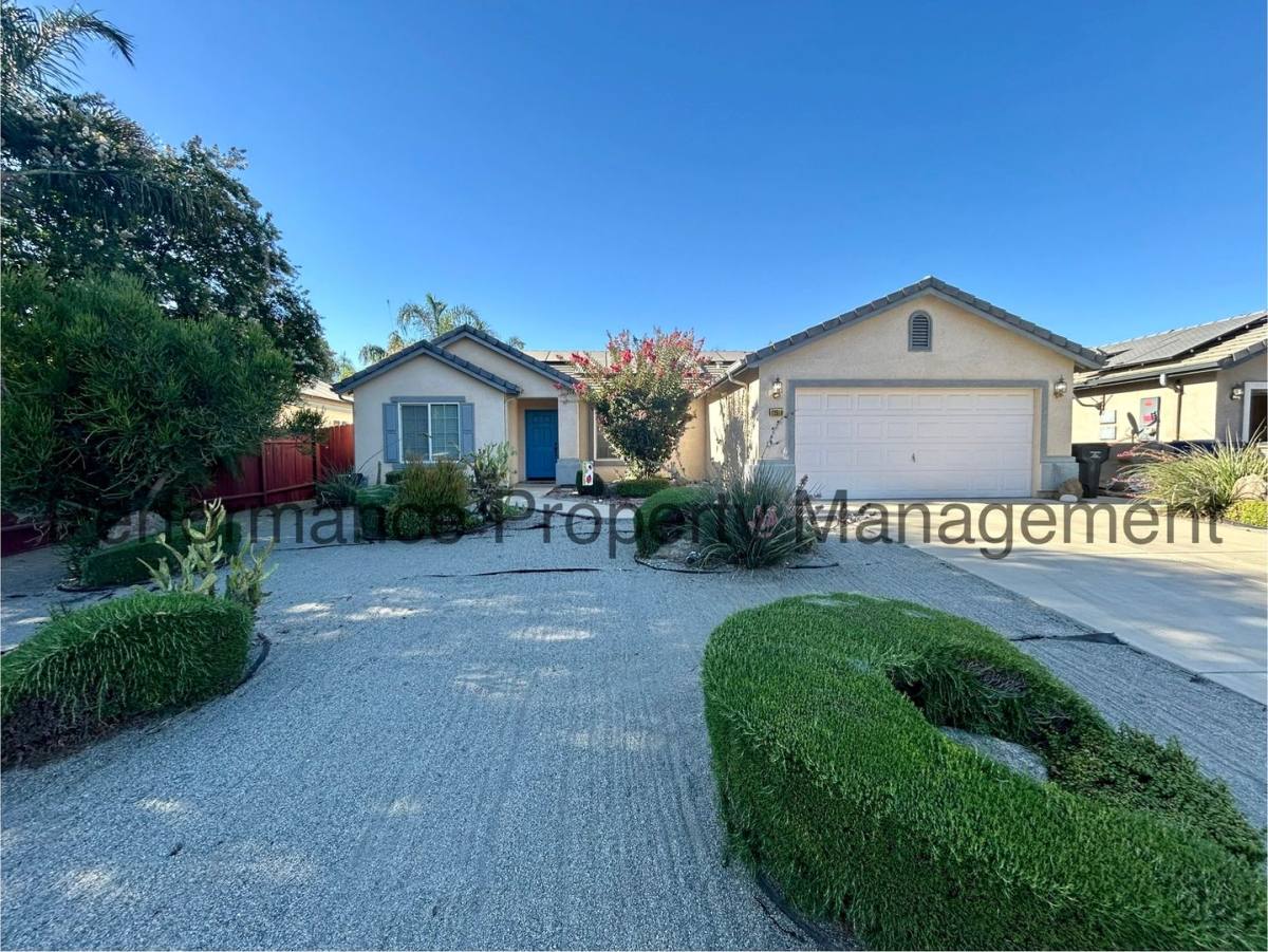 House for rent at 12518 Valentano Ave, Bakersfield, CA 93312
