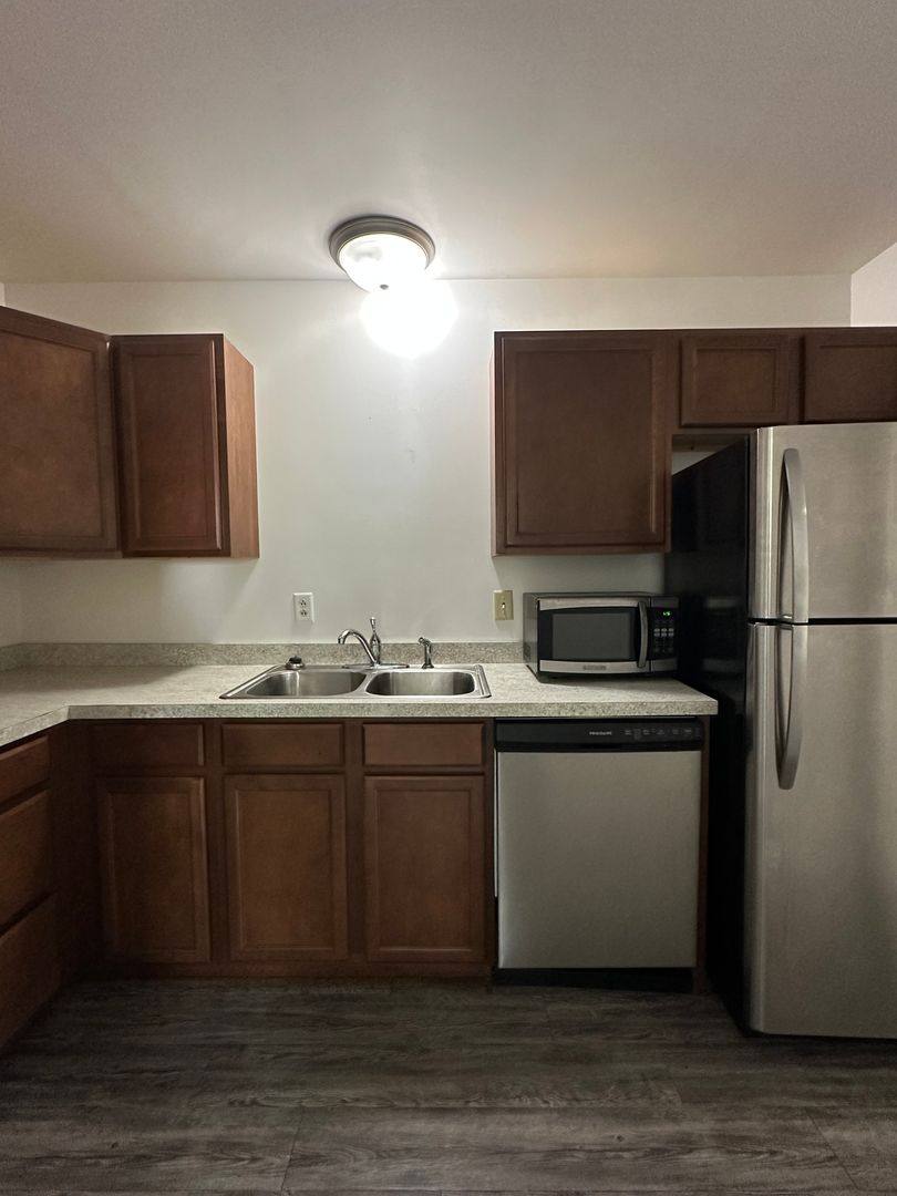 Apartment for rent at 4415, 4425 Hull Rd, Leslie, MI 49251