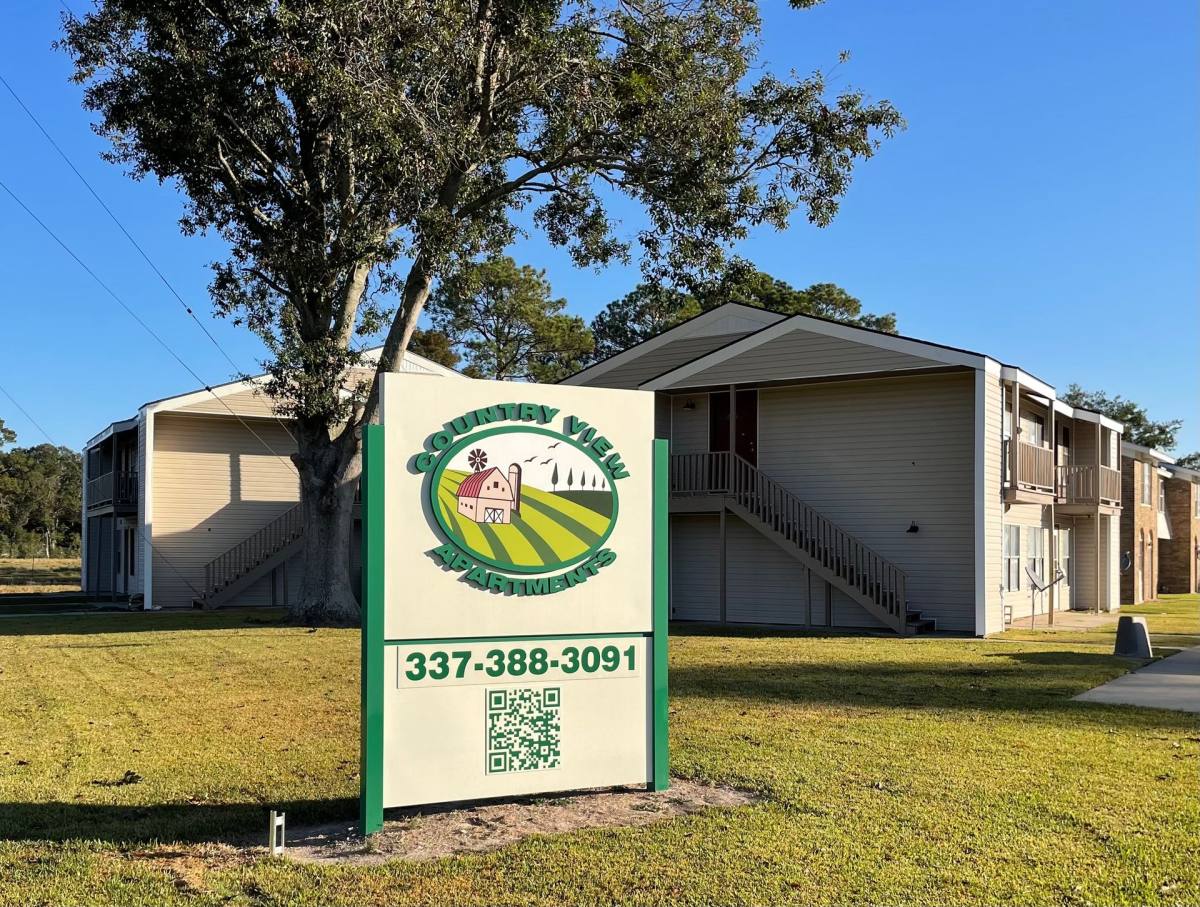 Apartment for rent at 913 Granger St, Jennings, LA 70546