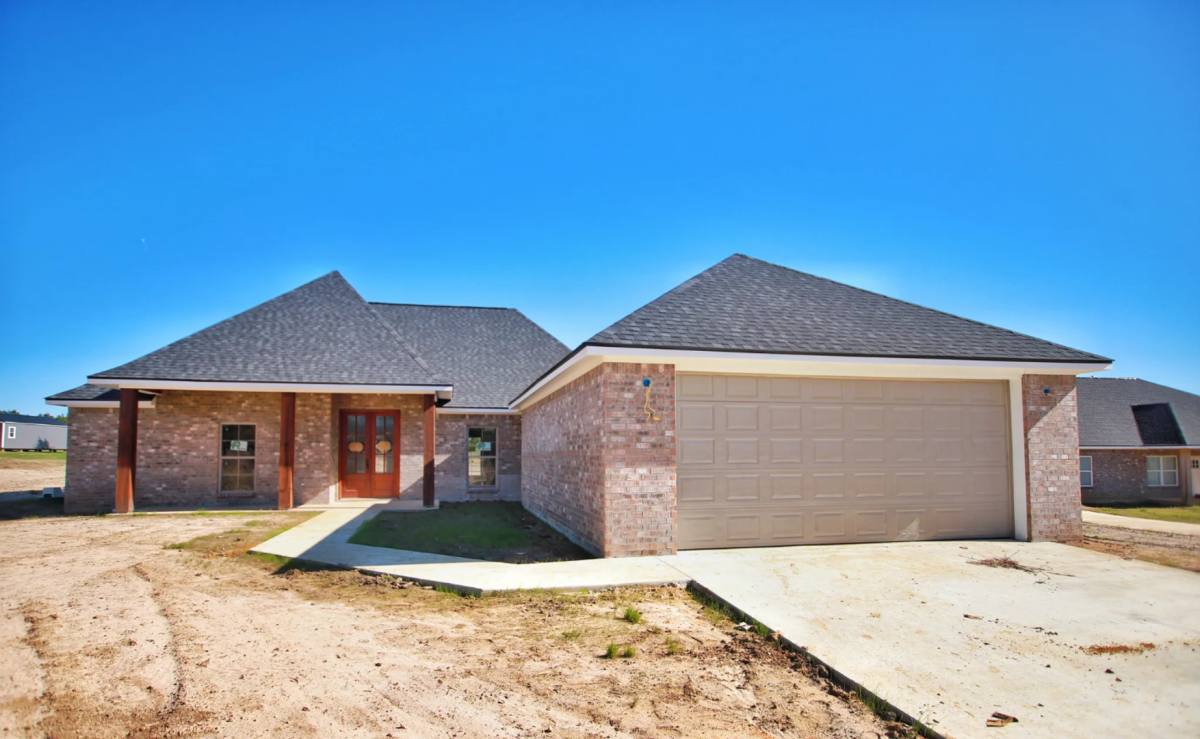 House for rent at 273 Eddie Burrow Rd, Deridder, LA 70634