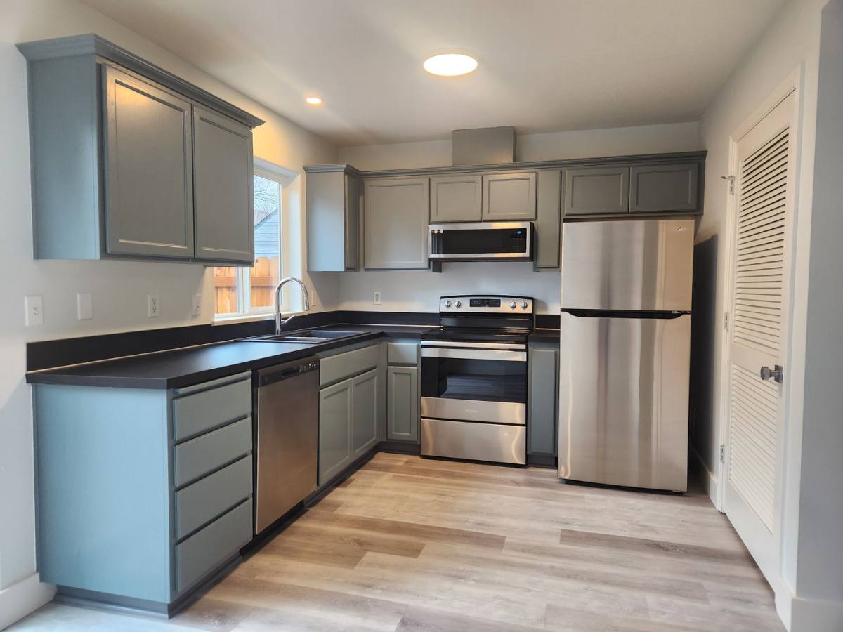 House for rent at 1723 Mill Alley, Eugene, OR 97401