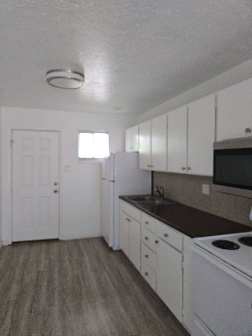 Apartment for rent at 9404 Candelaria Blvd NE, Albuquerque, NM 87112
