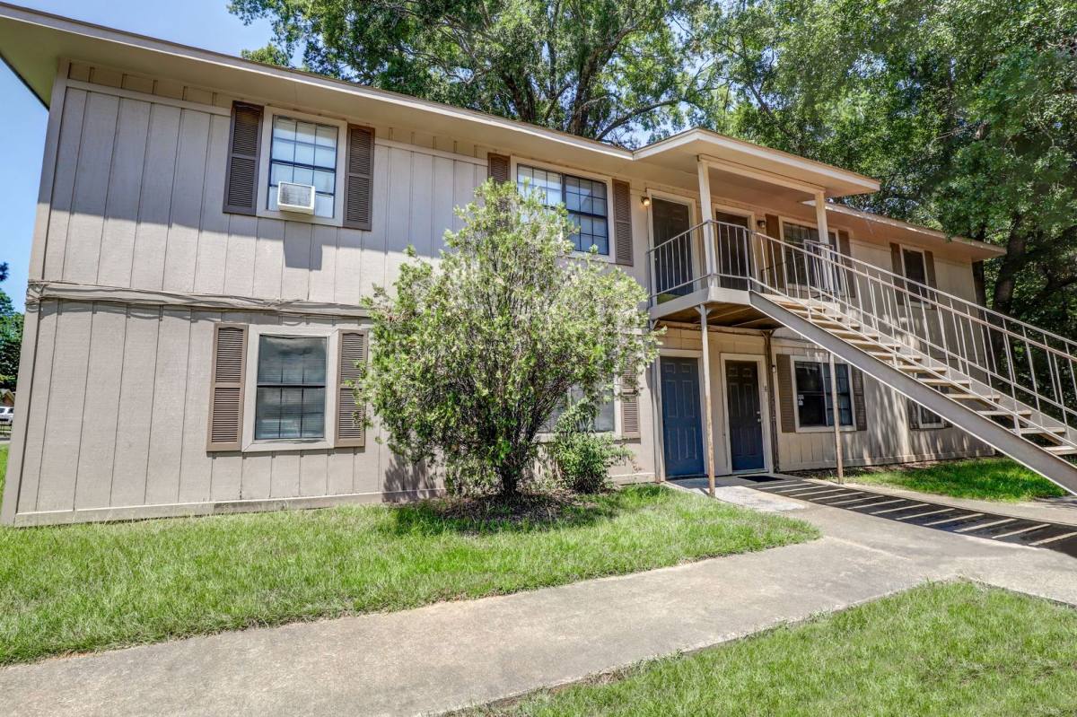 Apartment for rent at 266 Blocker Lane, Nash, TX 75569